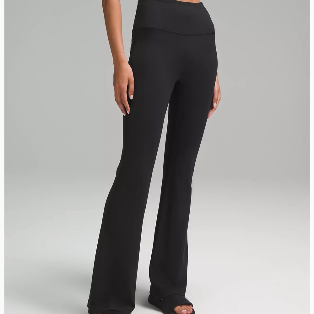 Lululemon Groove Pant Black size 6
